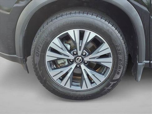 Used 2021 Nissan Rogue SV FWD image 22
