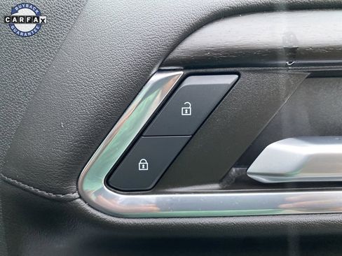 Used 2024 GMC Sierra 2500 Denali image 16