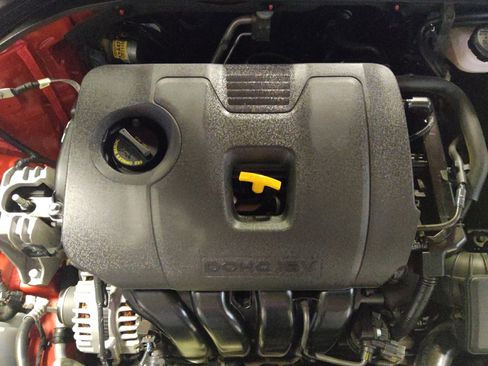 Used 2020 Hyundai Elantra SE w/ Cargo Package (C1) FWD image 30