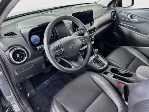 Used 2023 Hyundai Kona Limited FWD image 9