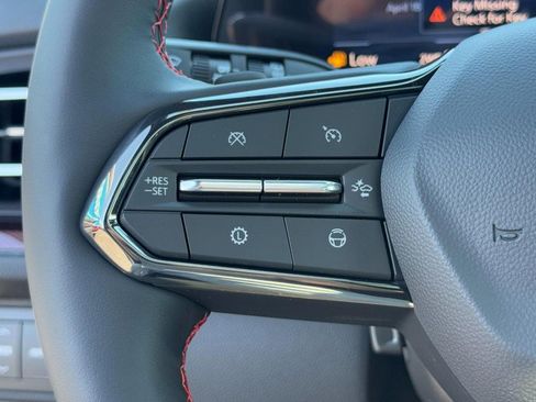 New 2026 Chevrolet Traverse RS AWD/4WD image 13