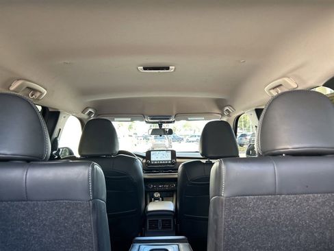 Used 2024 Mitsubishi Outlander SE image 40