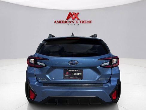 Used 2024 Subaru Crosstrek 2.0i Premium image 4