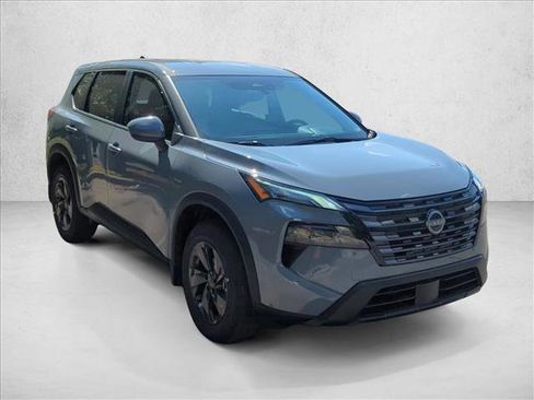 New 2026 Nissan Rogue SV AWD/4WD image 3
