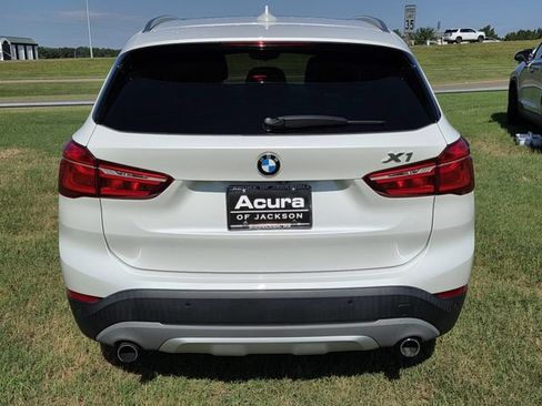 Used 2016 BMW X1 xDrive28i AWD/4WD image 5