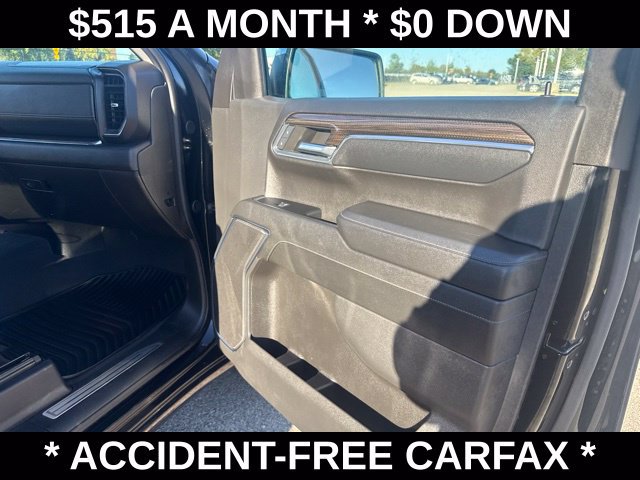 Used 2024 Chevrolet Silverado 1500 LT AWD/4WD image 16