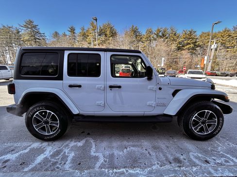 Certified 2023 Jeep Wrangler Unlimited Sahara w/ Cold Weather Group AWD/4WD image 14