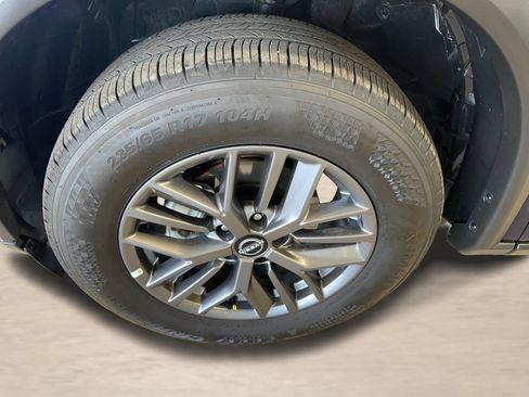 Used 2026 Nissan Rogue SV AWD/4WD image 10