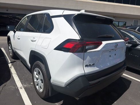 Used 2025 Toyota RAV4 LE AWD/4WD image 6