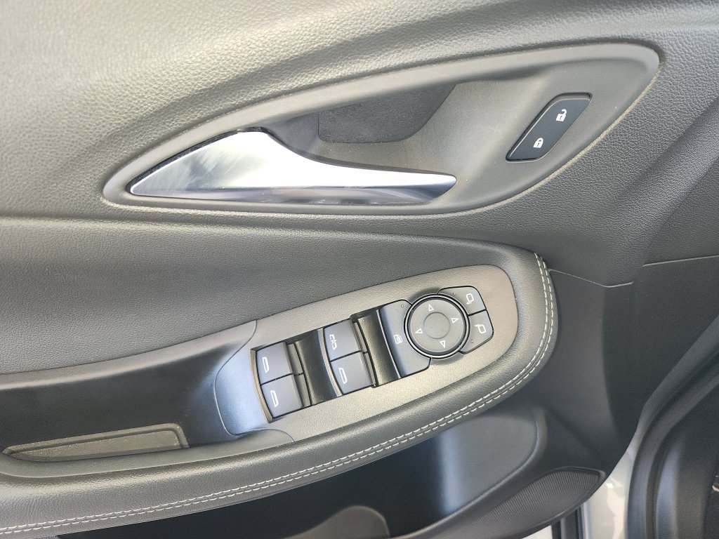 Used 2026 Buick Encore GX Preferred AWD/4WD image 29