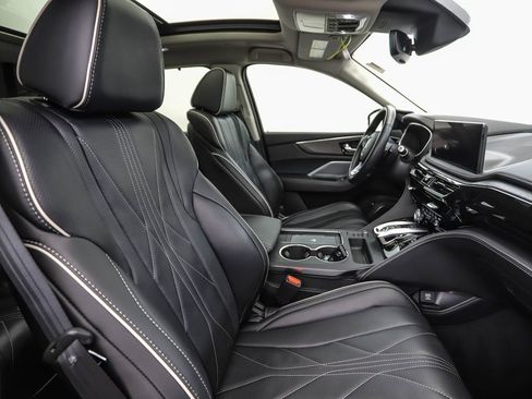 Used 2025 Acura MDX w/ Advance Package image 33