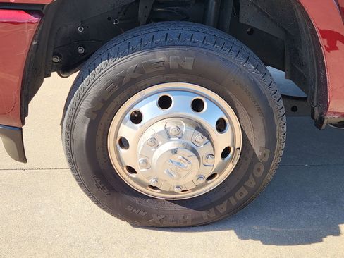 Used 2024 RAM 3500 Limited image 14