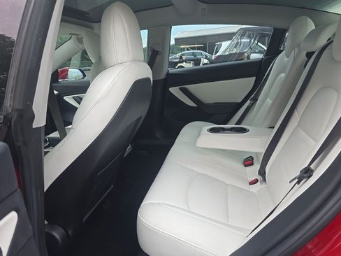 Used 2018 Tesla Model 3 Long Range AWD/4WD image 16