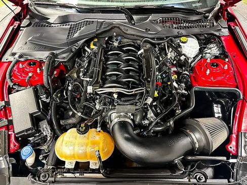 Used 2021 Ford Mustang GT RWD image 38