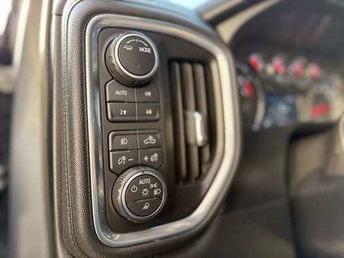 Used 2021 Chevrolet Silverado 1500 LT Trail Boss w/ Convenience Package II image 10