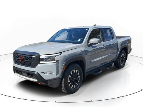 Used 2023 Nissan Frontier Pro-X w/ Pro Convenience Package image 4