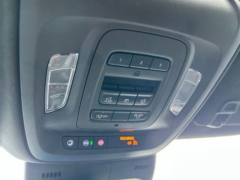 Used 2025 Cadillac CT5 Premium Luxury RWD image 41