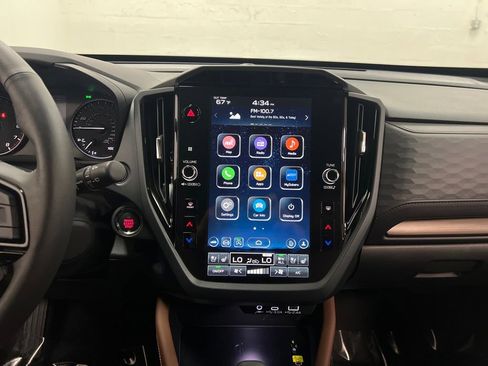 Used 2025 Subaru Forester Touring w/ Protection Package image 21