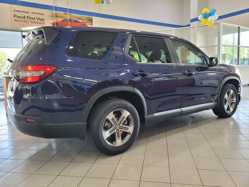 New 2025 Honda Pilot EX-L image 4