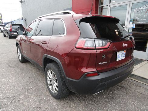 Used 2021 Jeep Cherokee Latitude Lux w/ Comfort/Convenience Group AWD/4WD image 6