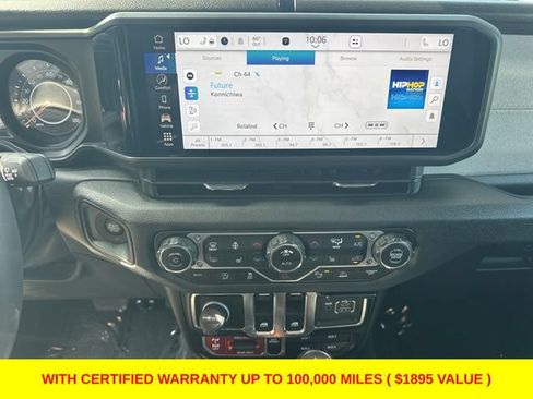 Used 2025 Jeep Wrangler Sport AWD/4WD image 19
