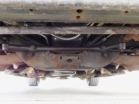 Used 1996 Chevrolet Impala SS RWD image 39