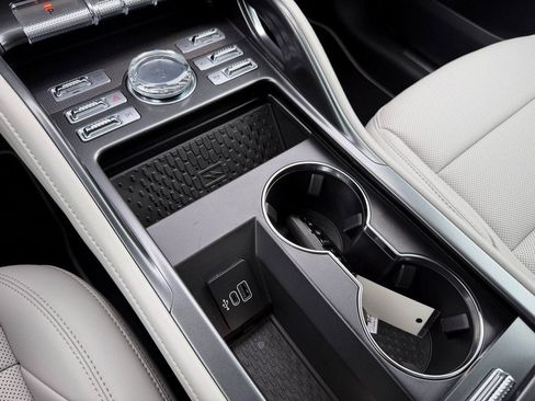 New 2026 Lincoln Nautilus Premier w/ Jet Appearance Package image 32