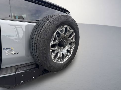 Used 2025 GMC Hummer EV 3X AWD/4WD image 35