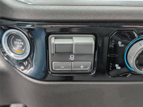 Used 2025 Chevrolet Silverado 1500 RST w/ Protection Package image 25