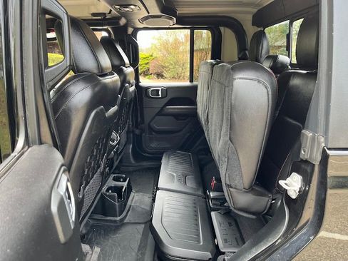 Used 2020 Jeep Gladiator Rubicon AWD/4WD image 41