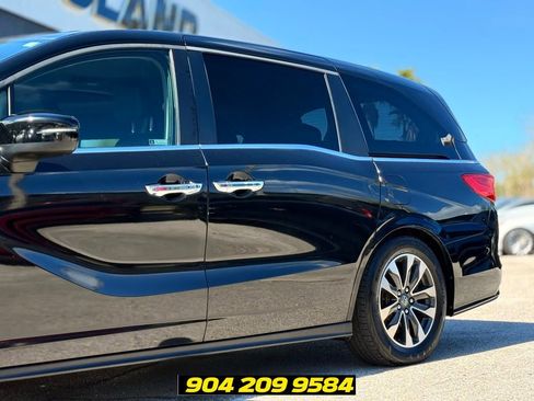 Used 2021 Honda Odyssey EX-L image 3