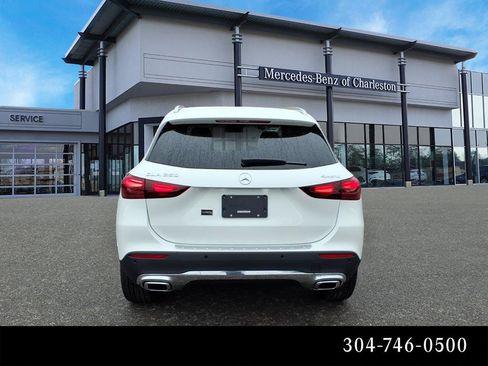 Used 2026 Mercedes-Benz GLA 250 4MATIC image 4