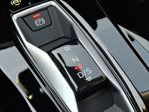 New 2026 Audi Q5 Premium Plus image 7