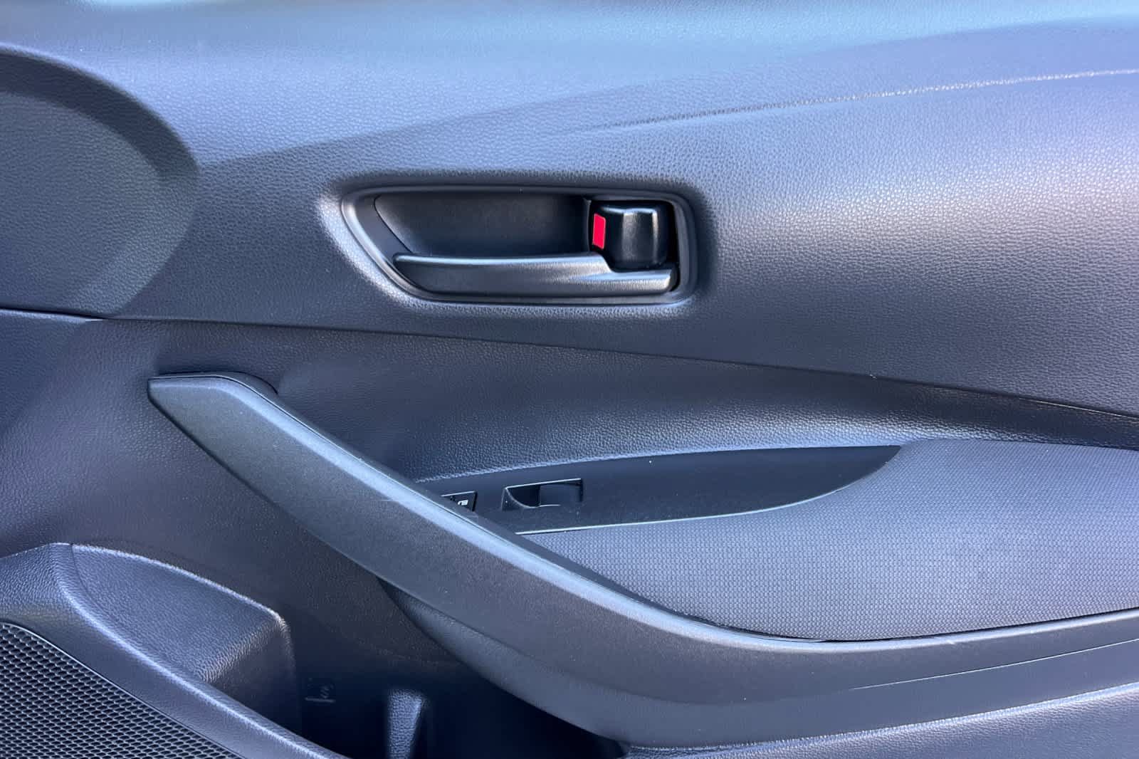 Certified 2025 Toyota Corolla LE FWD image 17
