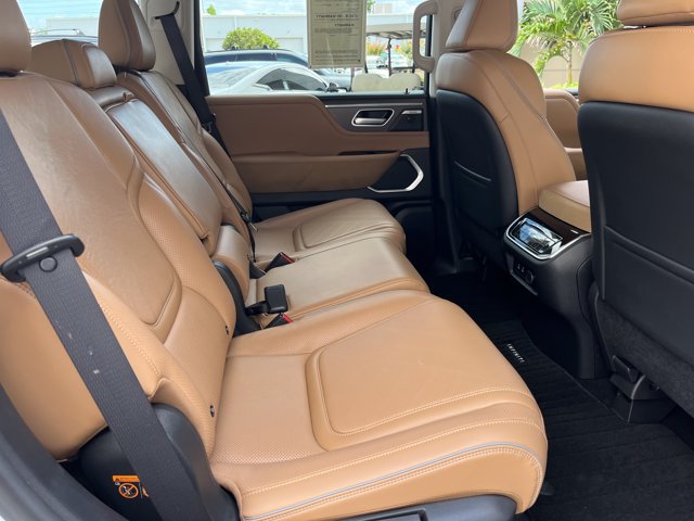 New 2026 INFINITI QX80 Luxe w/ Cargo Package AWD/4WD image 21