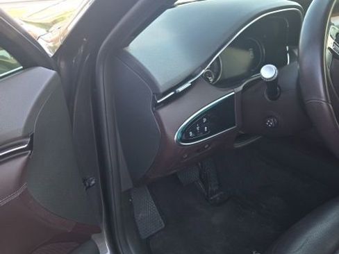 Used 2023 Genesis GV70 2.5T w/ Advanced Package AWD/4WD image 13