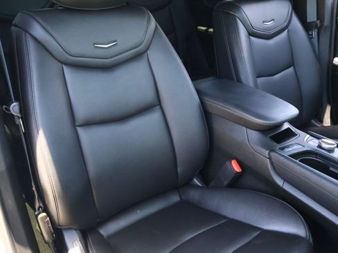Used 2024 Cadillac XT6 Luxury FWD image 22