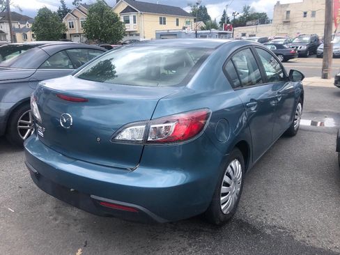 Used 2011 MAZDA MAZDA3 i Sport image 3