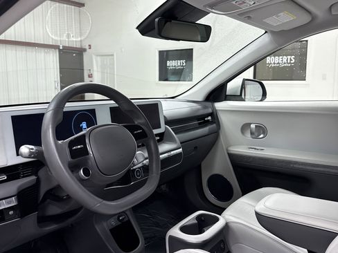 Used 2023 Hyundai Ioniq 5 SEL image 6