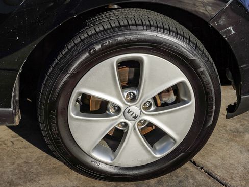 Used 2016 Kia Soul Base image 10