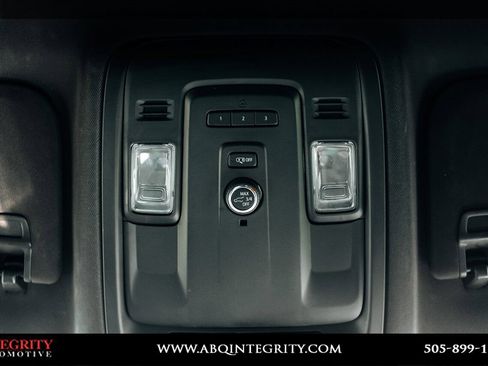 Used 2024 Chevrolet Suburban LT RWD image 36