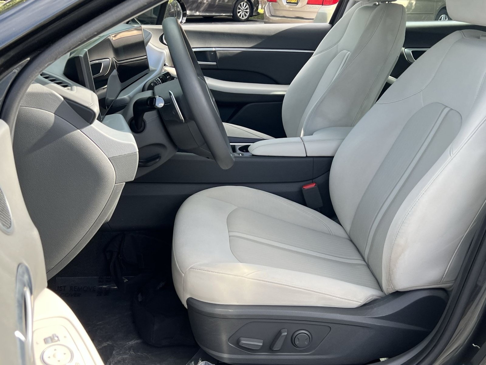 Used 2025 Hyundai Sonata SEL FWD image 13