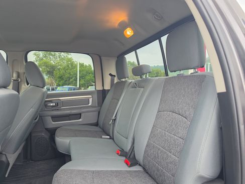 Used 2018 RAM 2500 Big Horn AWD/4WD image 15