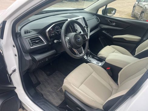 Used 2024 Subaru Ascent Premium w/ Convenience Package AWD/4WD image 7