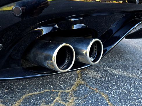 Used 2016 Jaguar F-TYPE R image 52