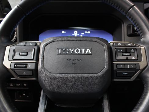 Used 2024 Toyota Land Cruiser w/ Premium Package image 58