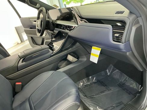 Used 2026 INFINITI QX80 4WD w/ Sport Exterior Package image 23