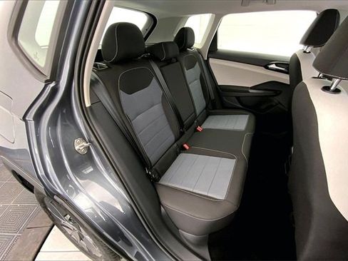 New 2026 Volkswagen Taos S image 10