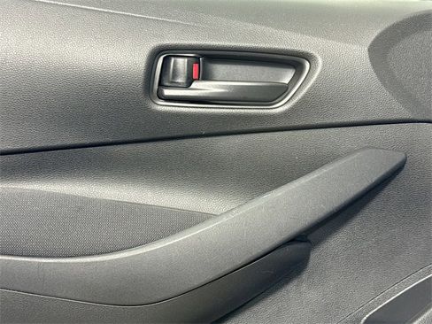 Certified 2023 Toyota Corolla LE image 13
