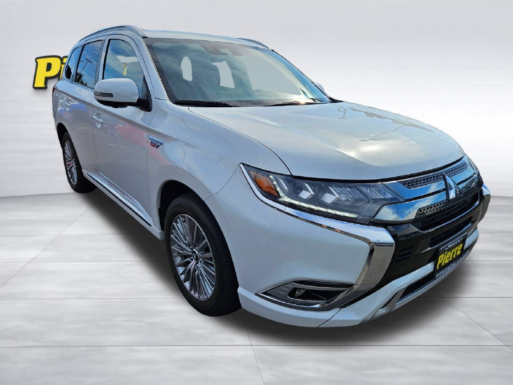 Used 2021 Mitsubishi Outlander 4WD Plug-In Hybrid image 6